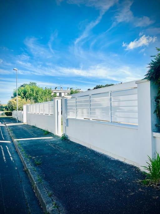 Maison Bel Air ラ・ロシェル エクステリア 写真